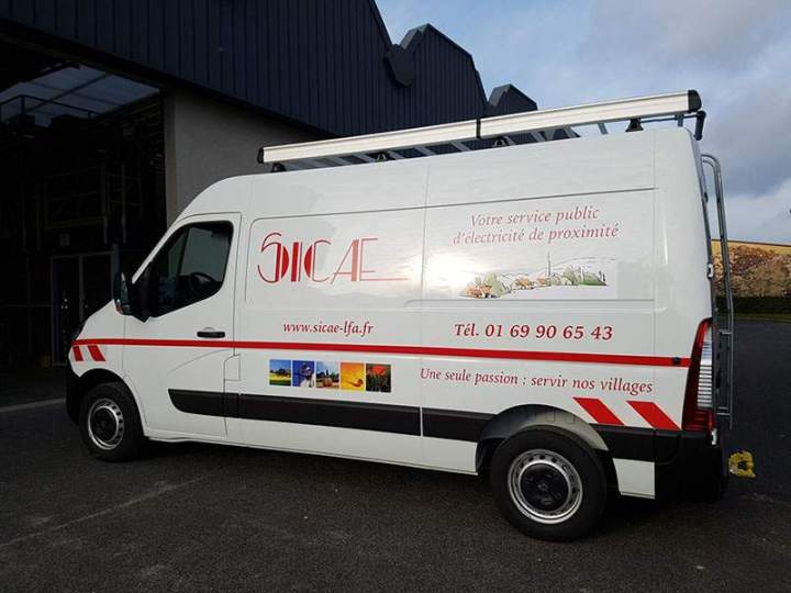 Flocage de véhicule utilitaire pour artisan Puiselet-le-Marais