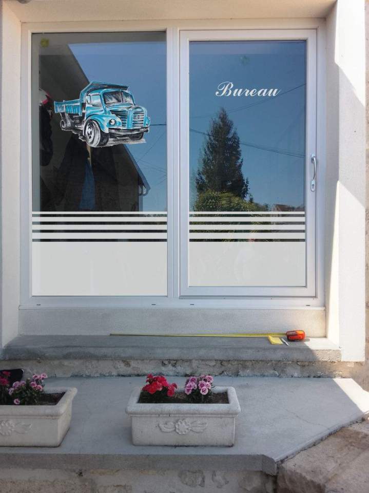 VITRINE